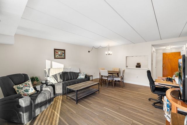 40 Main St 505, Stoneham, MA 02180