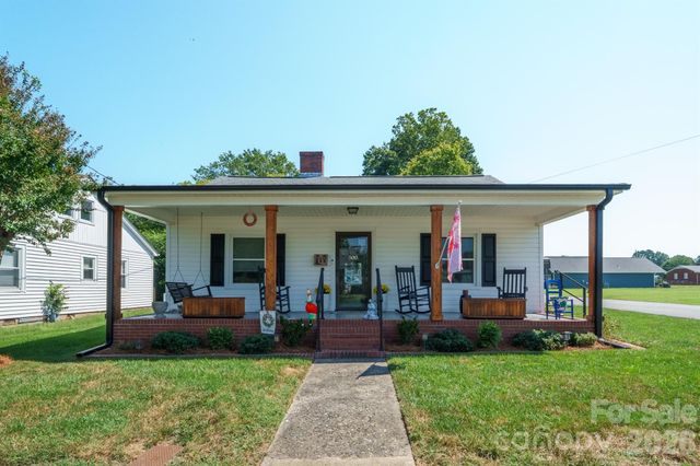 500 N Elm Street, Cherryville, NC 28021
