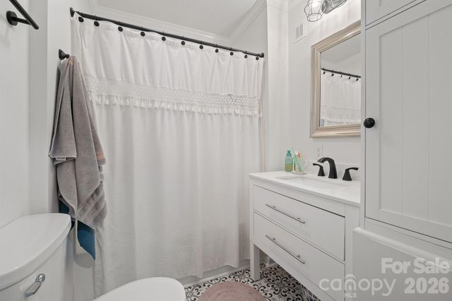 500 N Elm Street, Cherryville, NC 28021
