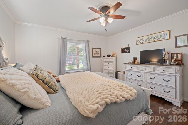 500 N Elm Street, Cherryville, NC 28021