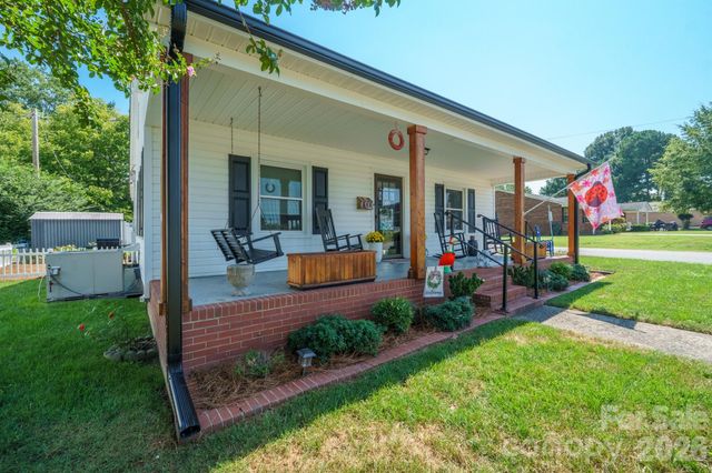500 N Elm Street, Cherryville, NC 28021