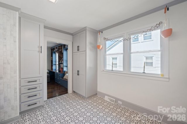 500 N Elm Street, Cherryville, NC 28021