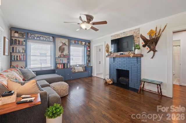 500 N Elm Street, Cherryville, NC 28021