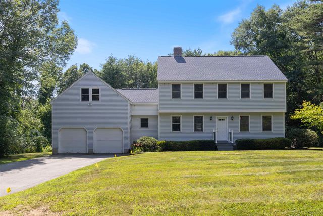 5 Huntington Place, Hampton, NH 03842