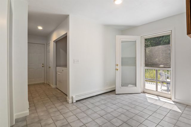 5 Huntington Place, Hampton, NH 03842