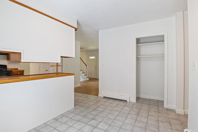 5 Huntington Place, Hampton, NH 03842