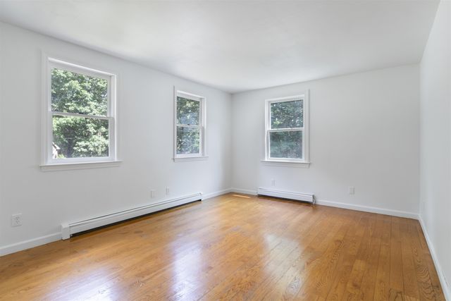 5 Huntington Place, Hampton, NH 03842
