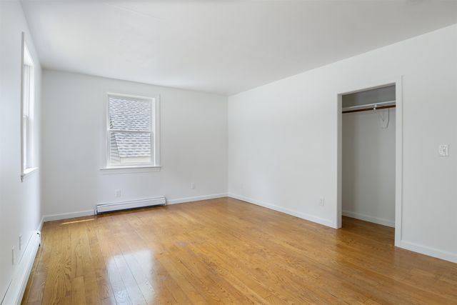 5 Huntington Place, Hampton, NH 03842