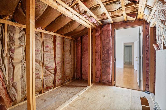 5 Huntington Place, Hampton, NH 03842