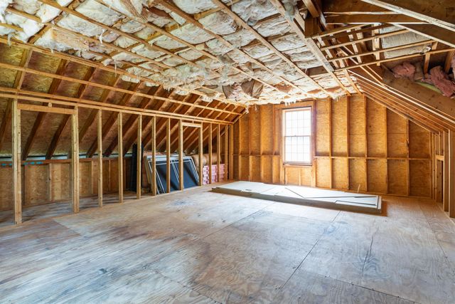 5 Huntington Place, Hampton, NH 03842