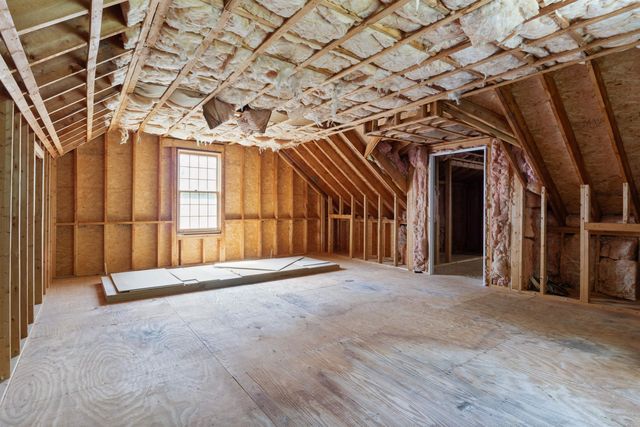 5 Huntington Place, Hampton, NH 03842