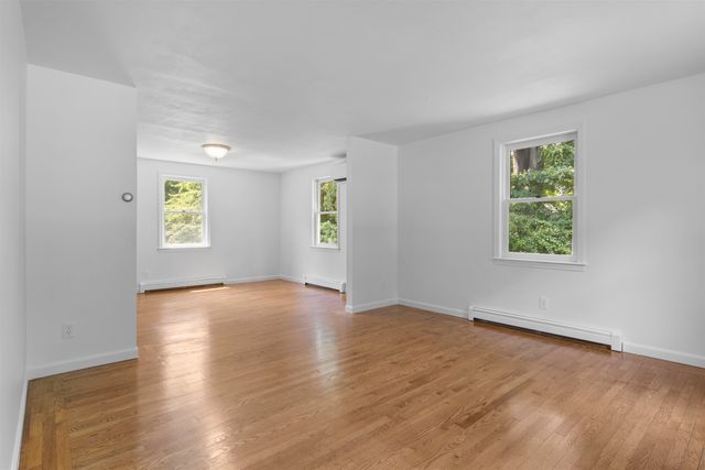 5 Huntington Place, Hampton, NH 03842
