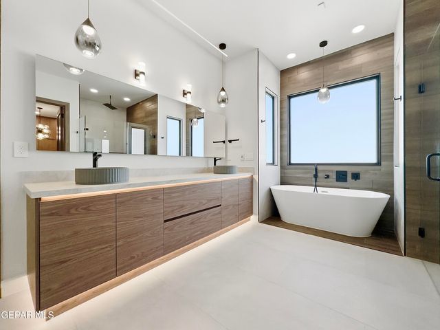 6401 Cadence River Drive, El Paso, TX 79932