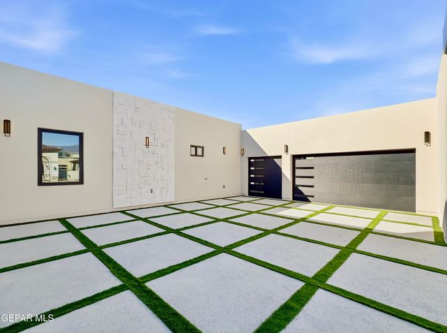 6401 Cadence River Drive, El Paso, TX 79932