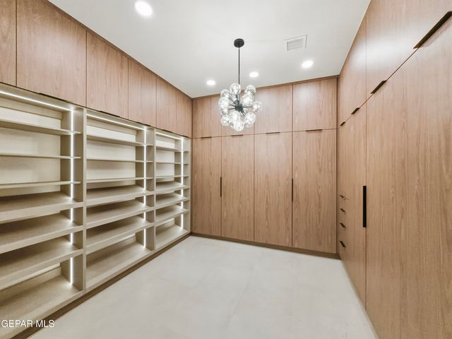 6401 Cadence River Drive, El Paso, TX 79932