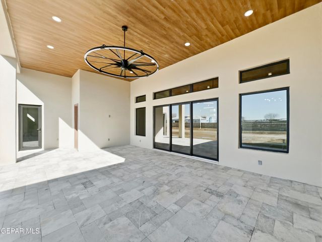 6401 Cadence River Drive, El Paso, TX 79932