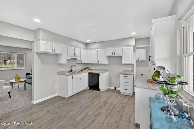 250 Bonaparte Drive, Toledo, OH 43615