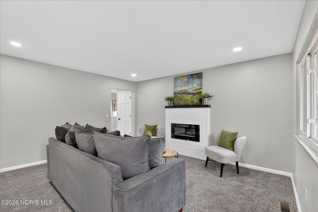 250 Bonaparte Drive, Toledo, OH 43615