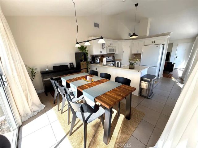 12399 Blazing Star Court, Rancho Cucamonga, CA 91739