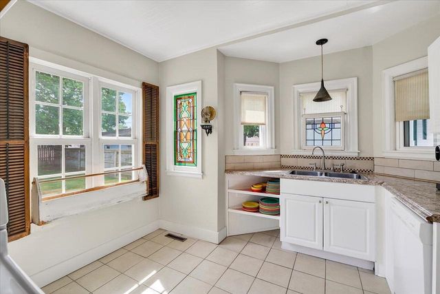 724 Yuba Street, Janesville, WI 53545