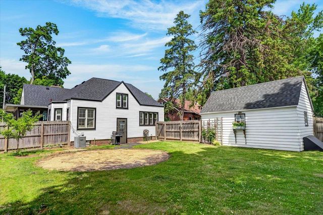 724 Yuba Street, Janesville, WI 53545