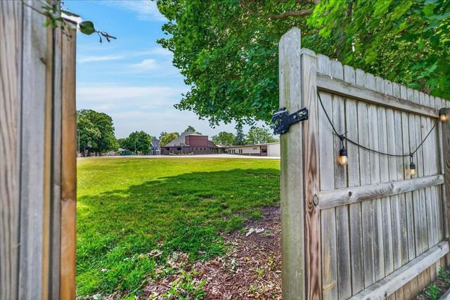 724 Yuba Street, Janesville, WI 53545