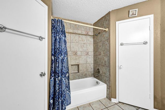 12223 Woodcliff Drive, Houston, TX 77013