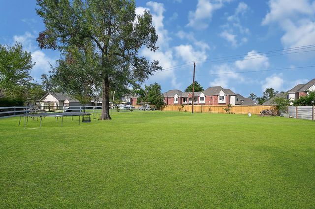 12223 Woodcliff Drive, Houston, TX 77013