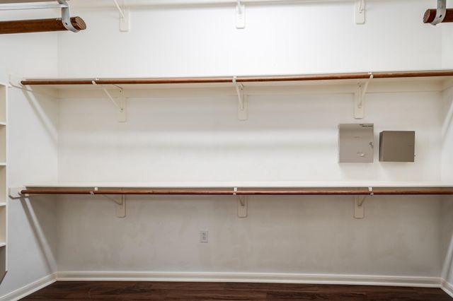 43 N Belfair Place, Spring, TX 77382