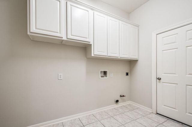 43 N Belfair Place, Spring, TX 77382