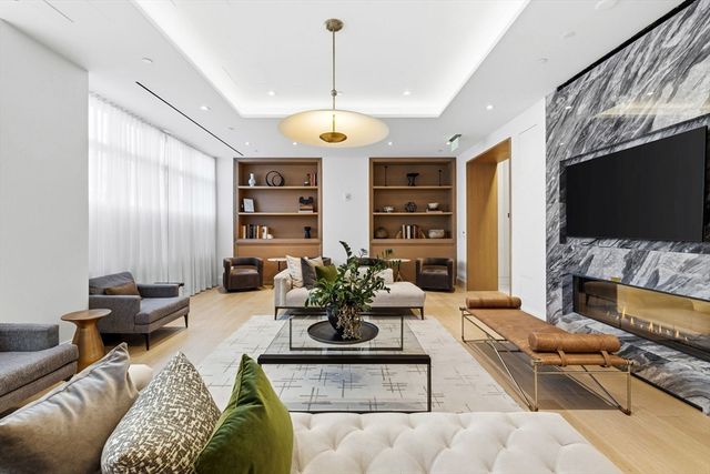 100 Shawmut Ave 201, Boston, MA 02118