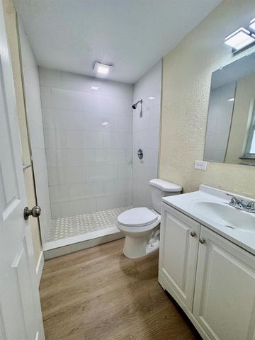 3112 SE 1ST Place, Boynton Beach, FL 33435