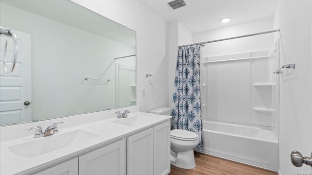 5518 Fossil Way, San Antonio, TX 78222