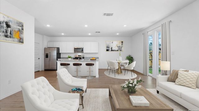 5518 Fossil Way, San Antonio, TX 78222