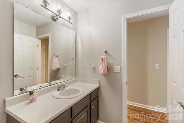 12 Hutchinson Woods, Fletcher, NC 28732