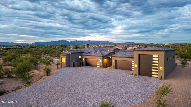 31601 N Black Cross Road, Scottsdale, AZ 85266