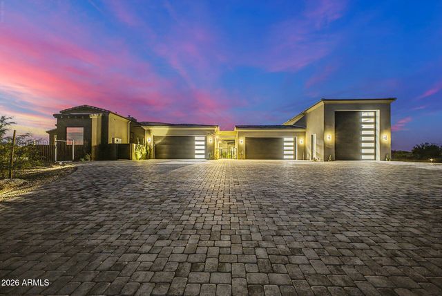 31601 N Black Cross Road, Scottsdale, AZ 85266