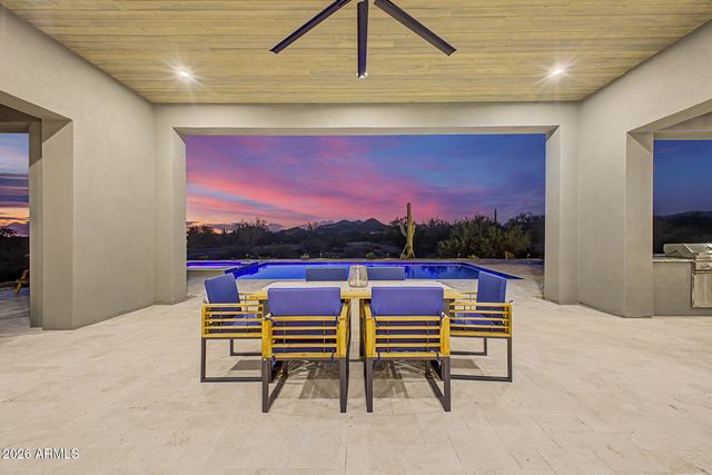 31601 N Black Cross Road, Scottsdale, AZ 85266