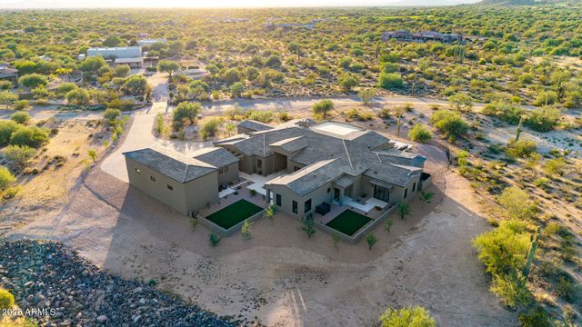 31601 N Black Cross Road, Scottsdale, AZ 85266