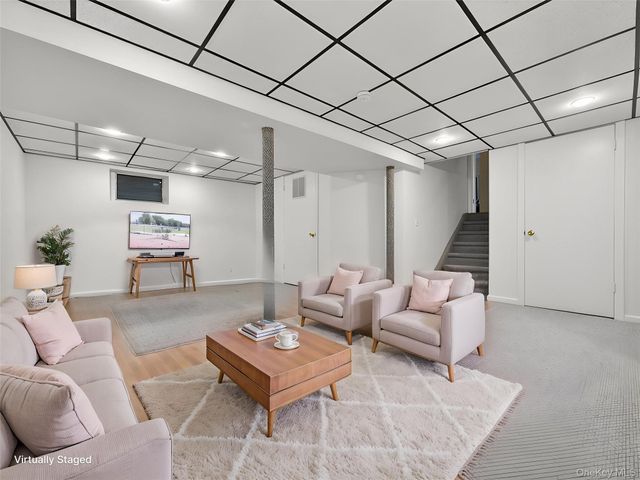 1 Wilton Circle, New City, NY 10956