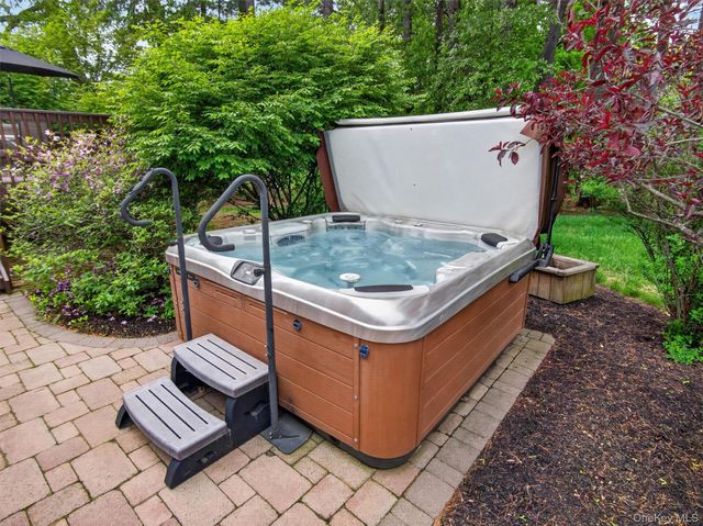 1 Wilton Circle, New City, NY 10956