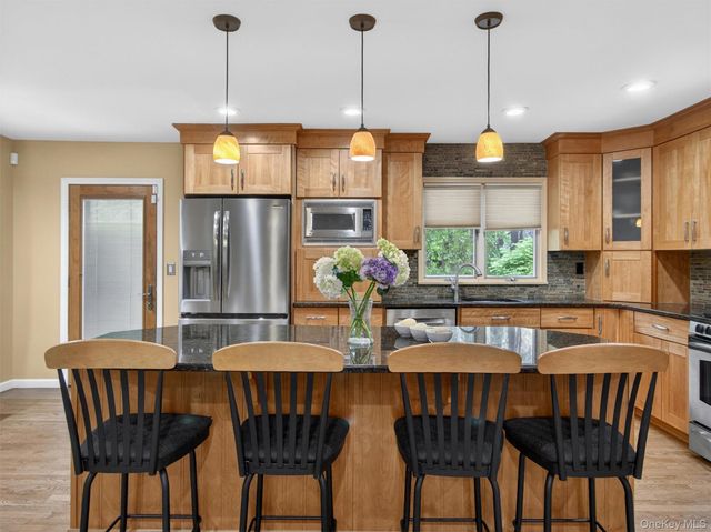 1 Wilton Circle, New City, NY 10956