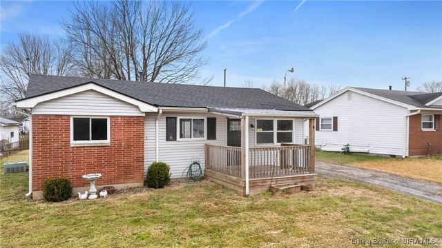 1920 Vienna Road, Charlestown, IN 47111