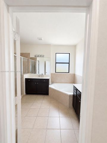 11745 SW 249th Ter, Homestead, FL 33032