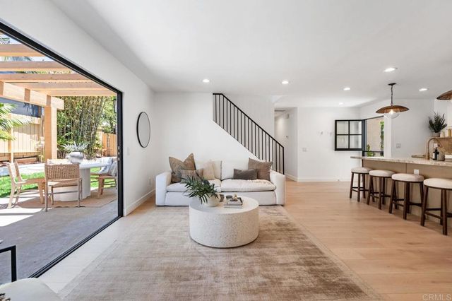 1806 Stewart Street, Oceanside, CA 92054