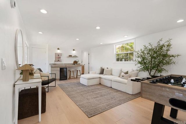1806 Stewart Street, Oceanside, CA 92054