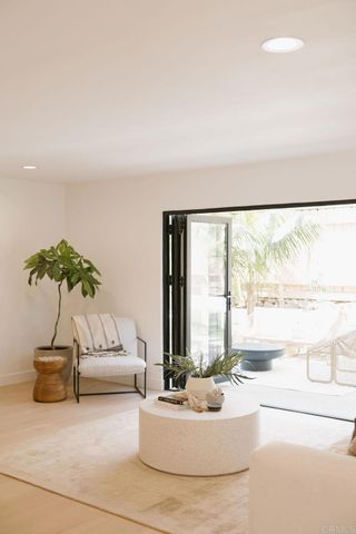 1806 Stewart Street, Oceanside, CA 92054