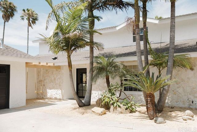 1806 Stewart Street, Oceanside, CA 92054