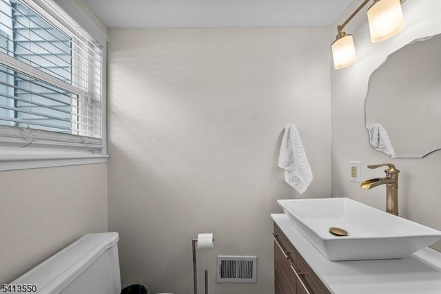 23 Newkirk Rd, Franklin Twp., NJ 08873