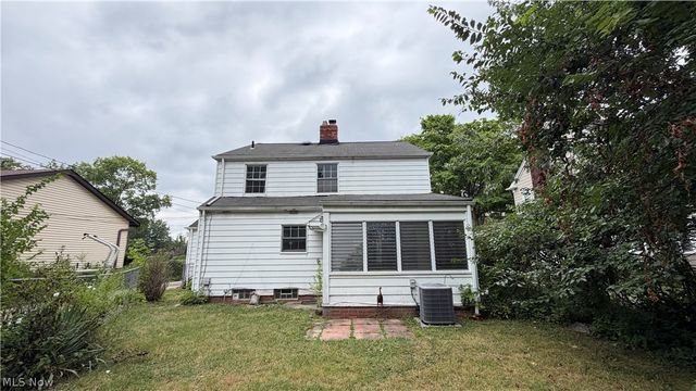 3074 Keswick Road, Shaker Heights, OH 44120